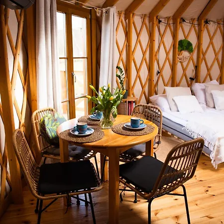 Luxusní stan 4 Zywioly - Caloroczne Jurty W Gorach - Dostep Do Sauny