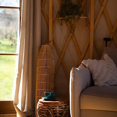 Luxusní stan 4 Zywioly - Caloroczne Jurty W Gorach - Dostep Do Sauny *