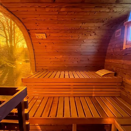 Luxusní stan 4 Zywioly - Caloroczne Jurty W Gorach - Dostep Do Sauny *