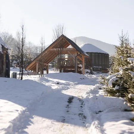 Luxe tent 4 Zywioly Caloroczne Jurty W Gorach Stronie Śląskie