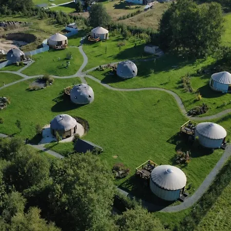 Luxe tent 4 Zywioly Caloroczne Jurty W Gorach Stronie Śląskie