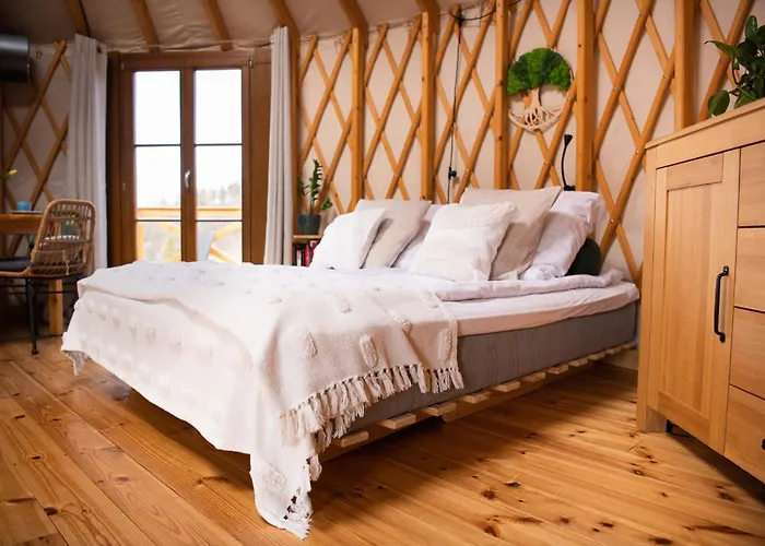 Glamping 4 Zywioly - Caloroczne Jurty W Gorach - Dostep Do Sauny Stronie Śląskie